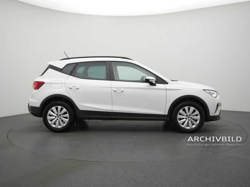 SEAT Arona Style KEYLESS PDC KAM NAVI CARPLAY ACC SHZ — photo 3