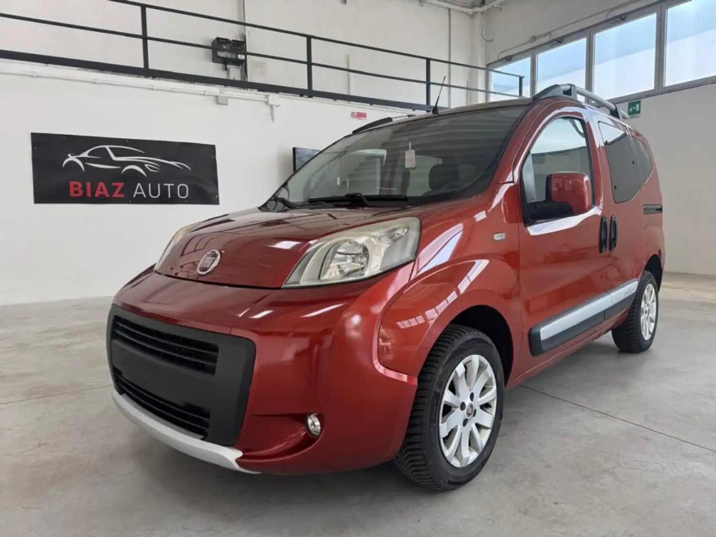 Fiat Qubo 1.3 MJT 95 CV Trekking Unicoproprietario Arancione - 1