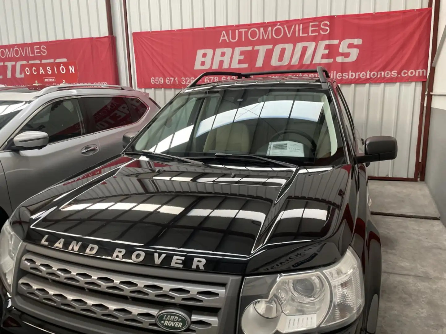 Land Rover Freelander 2.2eD4 E 4x2 Negro - 1