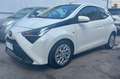 Toyota Aygo Connect 1.0 VVT-i 72 CV 5 porte x-clusiv Blanc - thumbnail 1