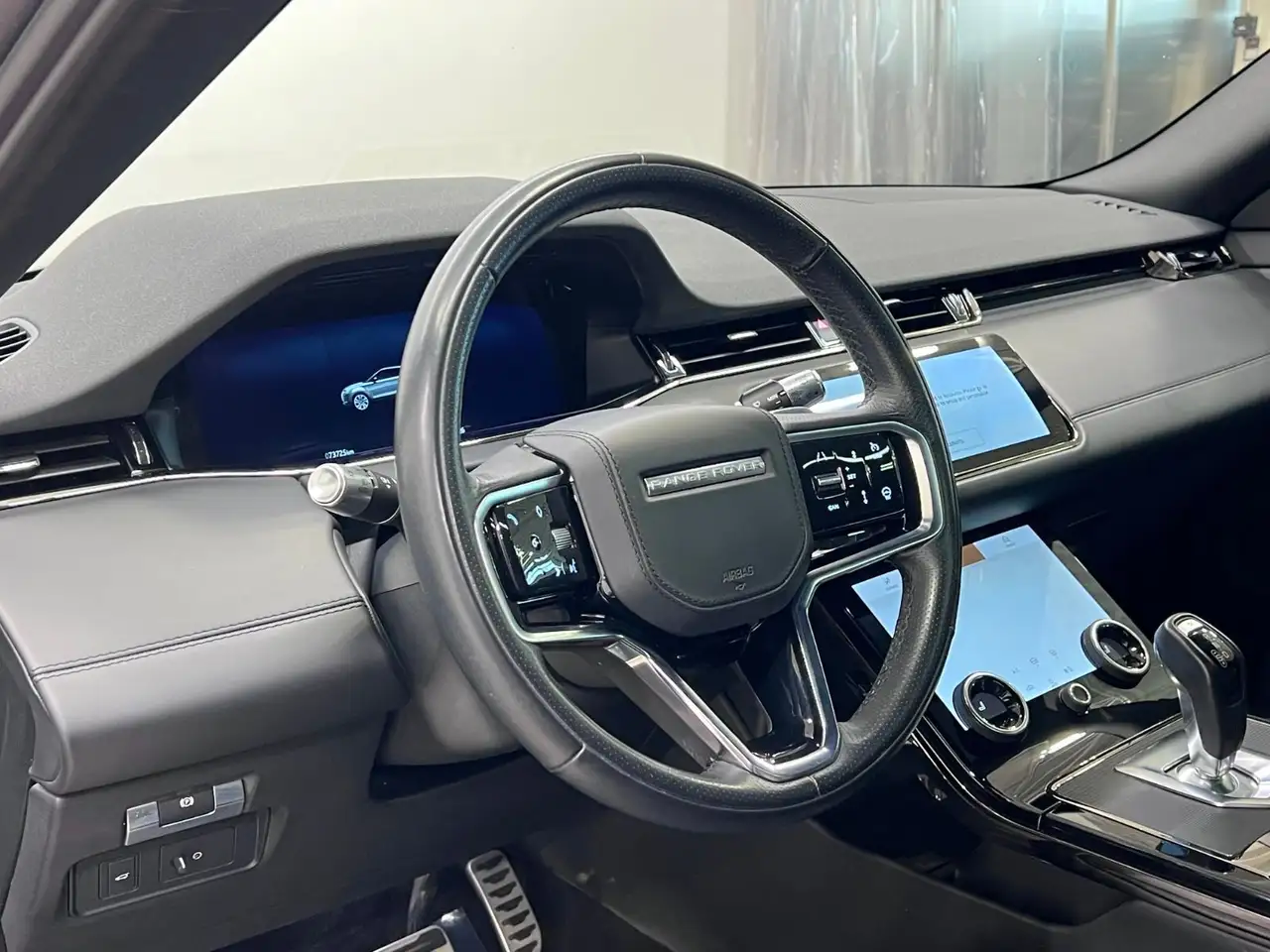 Land Rover Range Rover Evoque снимка Land Rover Range Rover Evoque
