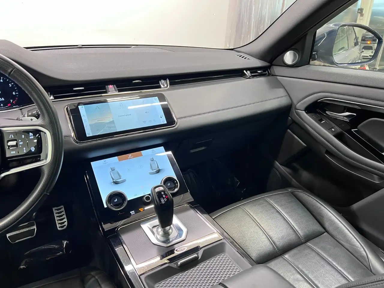 Land Rover Range Rover Evoque снимка Land Rover Range Rover Evoque