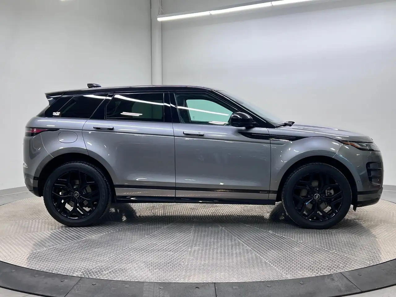 Land Rover Range Rover Evoque снимка Land Rover Range Rover Evoque