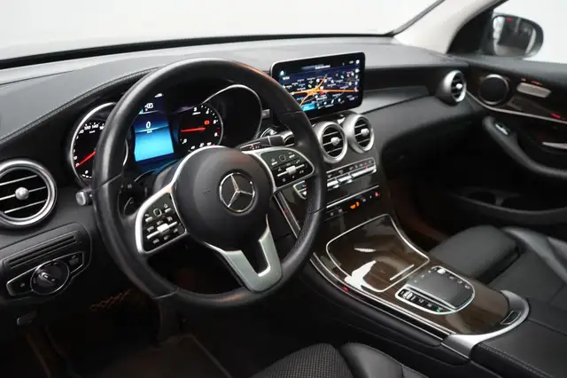 Mercedes-Benz GLC view 23
