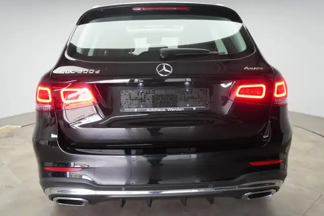 Mercedes-Benz GLC view 6