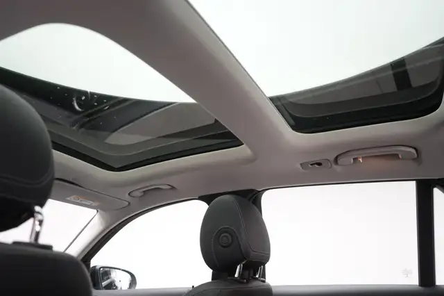 Mercedes-Benz GLC view 19