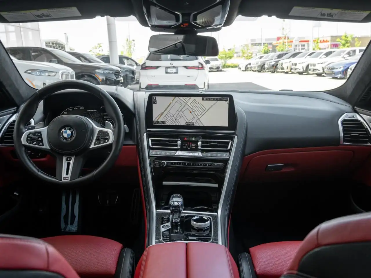 BMW 8 Series photo BMW 8 Series