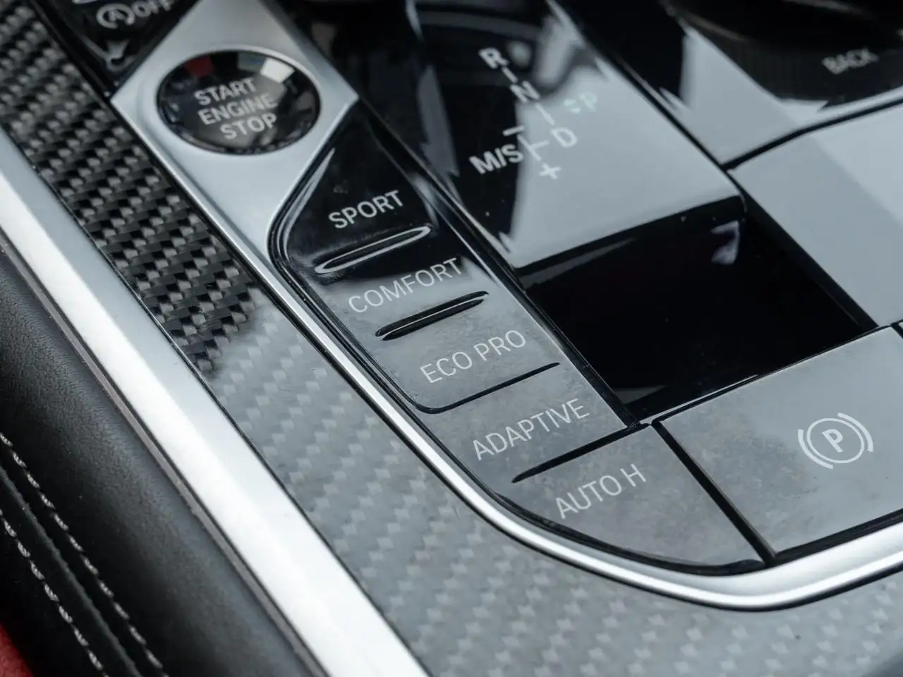 BMW 8 Series photo BMW 8 Series