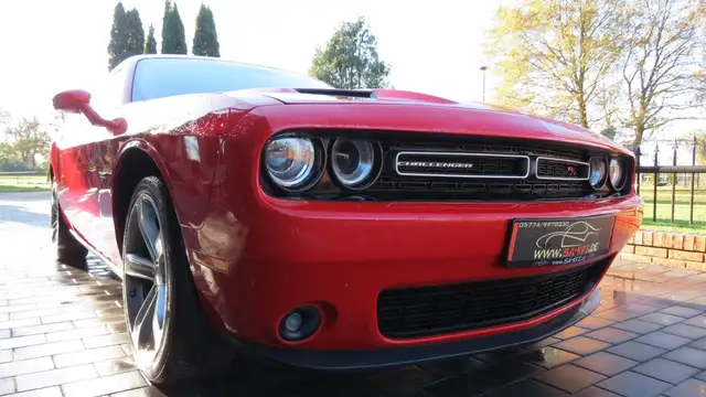 Dodge Challenger /5,7V8 HEMI/PERFORMENCE/RT/FACELIFT/