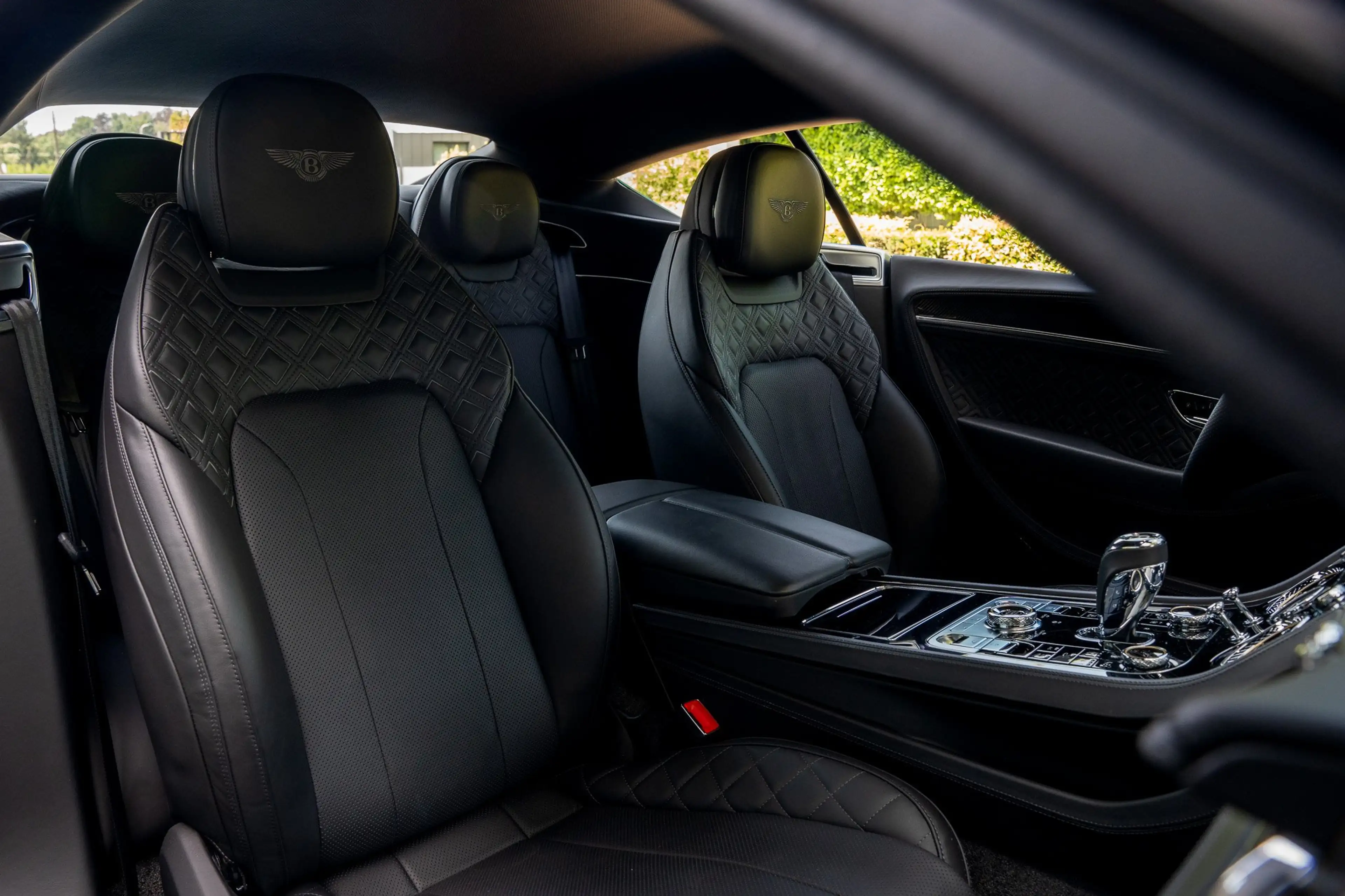 Bentley Continental Continental GT 4.0 V8 Coupe / 1 Owner — photo 12