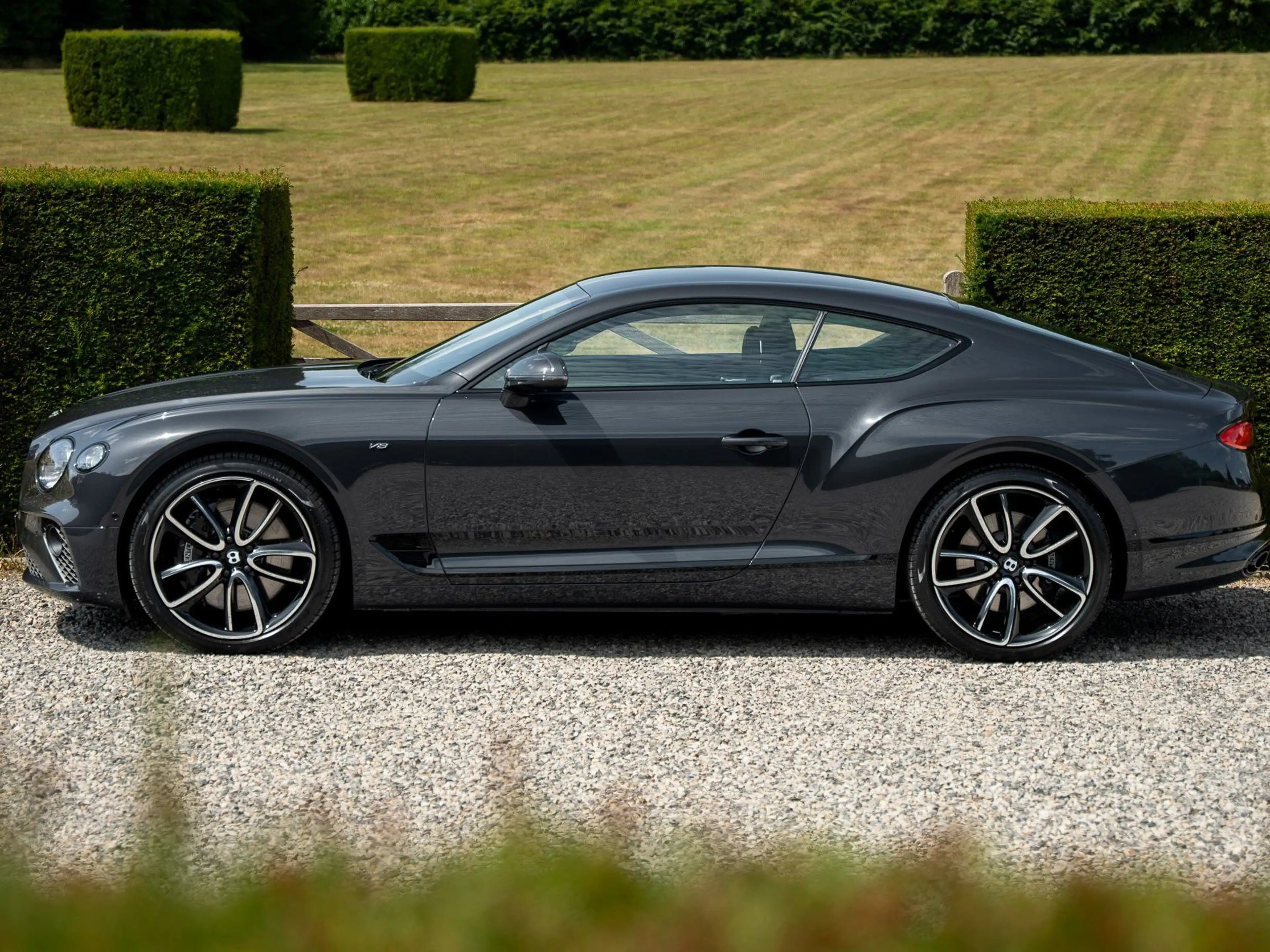 Bentley Continental Continental GT 4.0 V8 Coupe / 1 Owner — photo 5