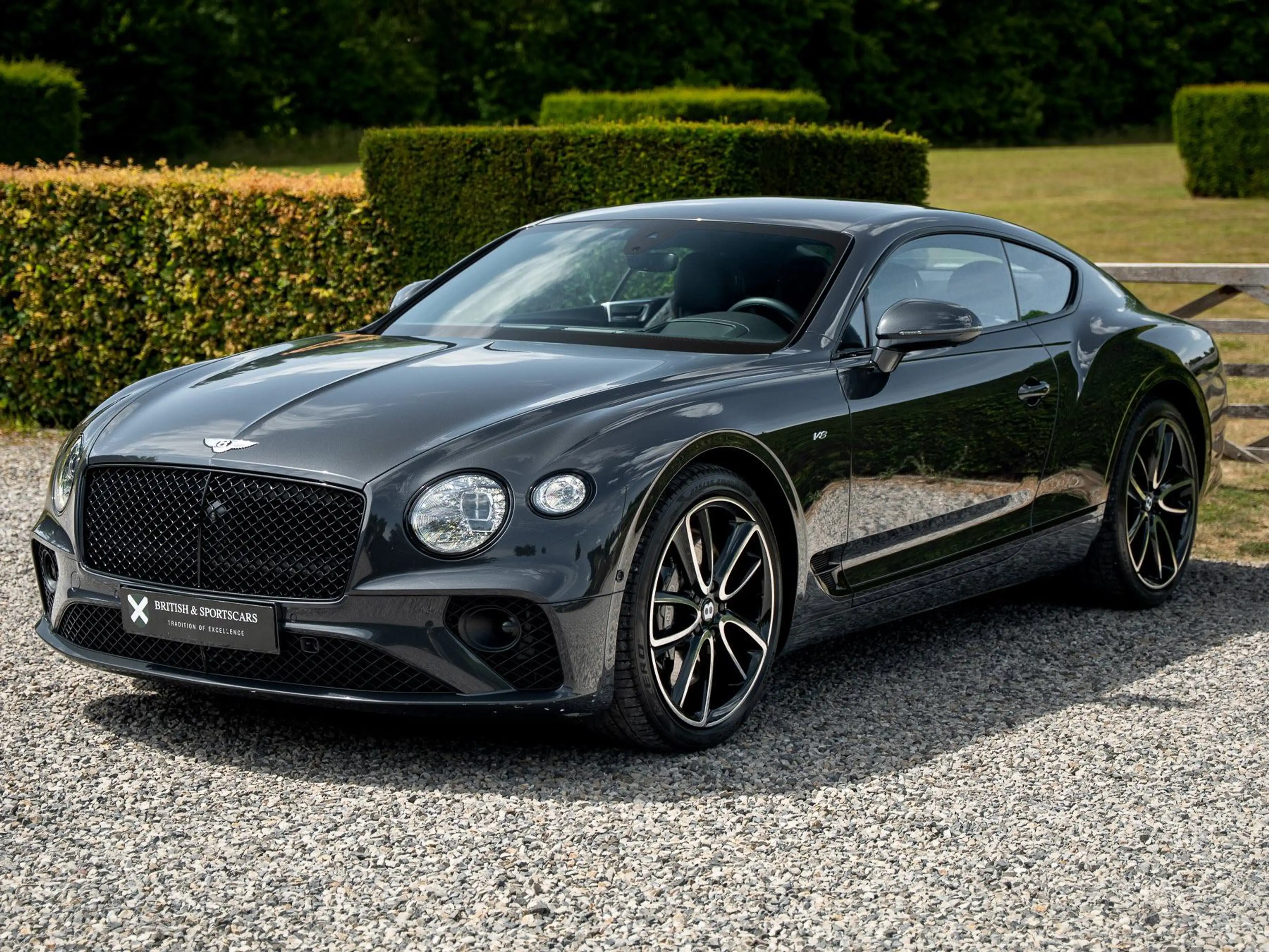 Bentley Continental Continental GT 4.0 V8 Coupe / 1 Owner — photo 3
