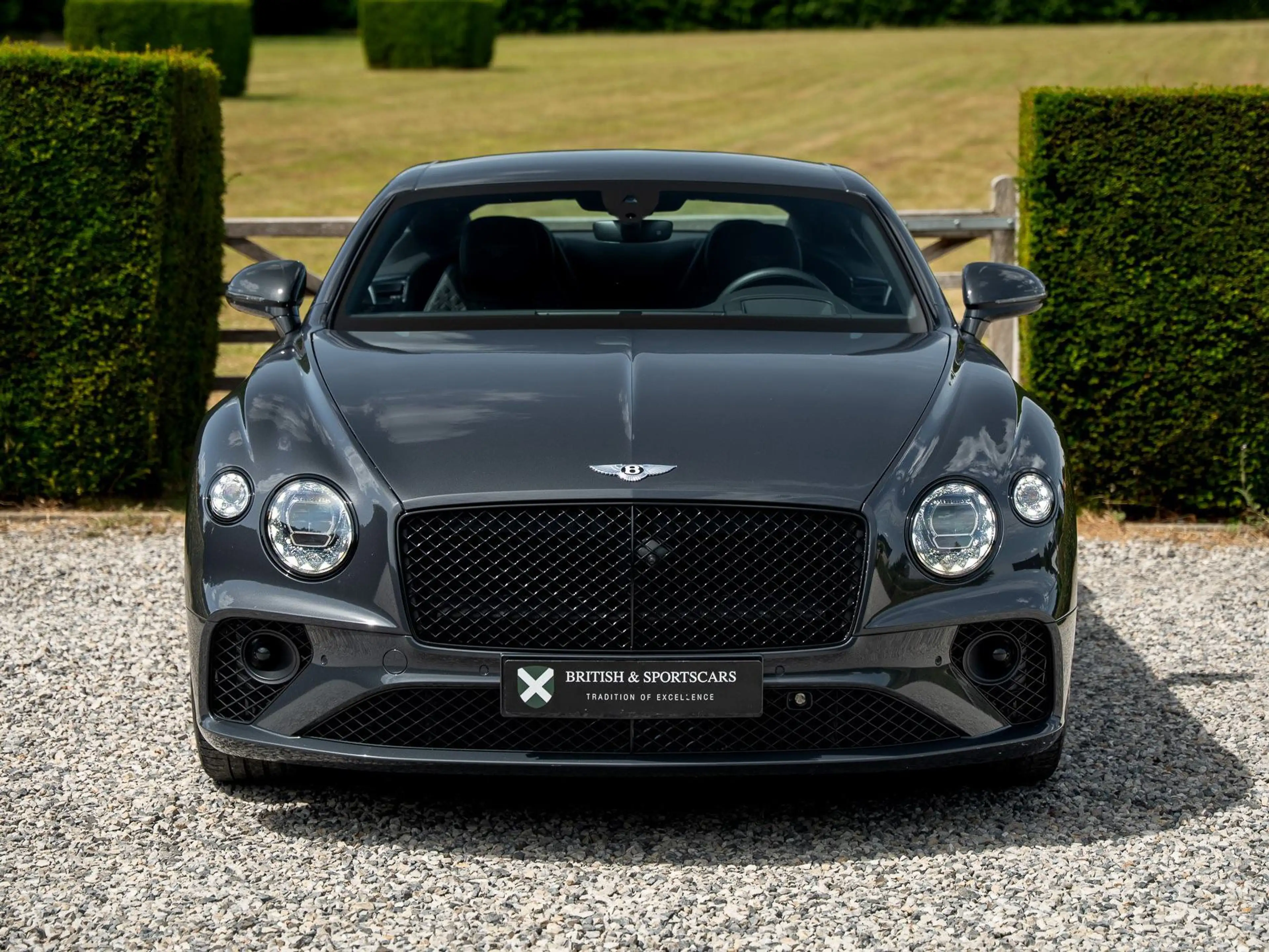 Bentley Continental Continental GT 4.0 V8 Coupe / 1 Owner — photo 7