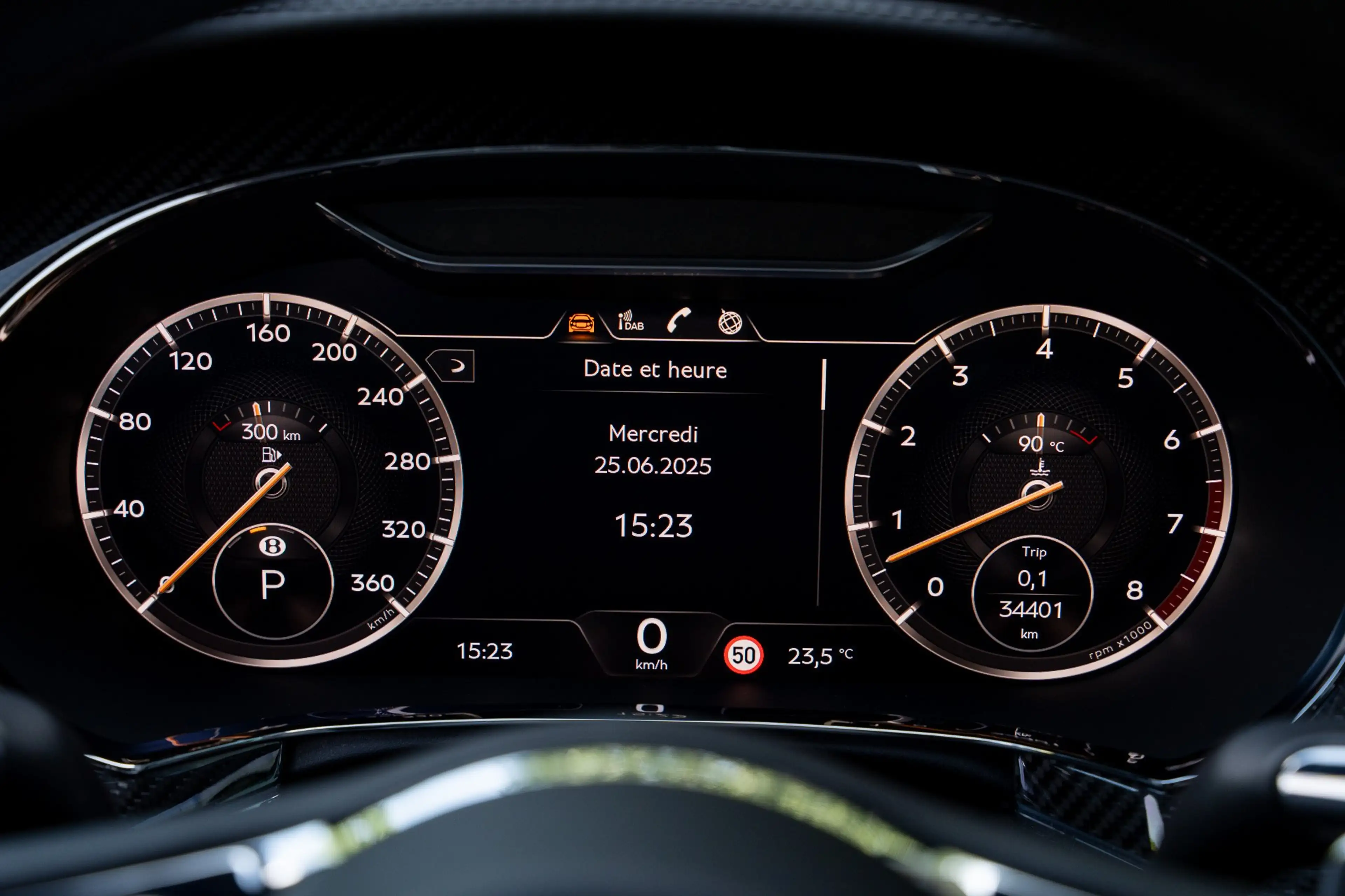 Bentley Continental Continental GT 4.0 V8 Coupe / 1 Owner — photo 13