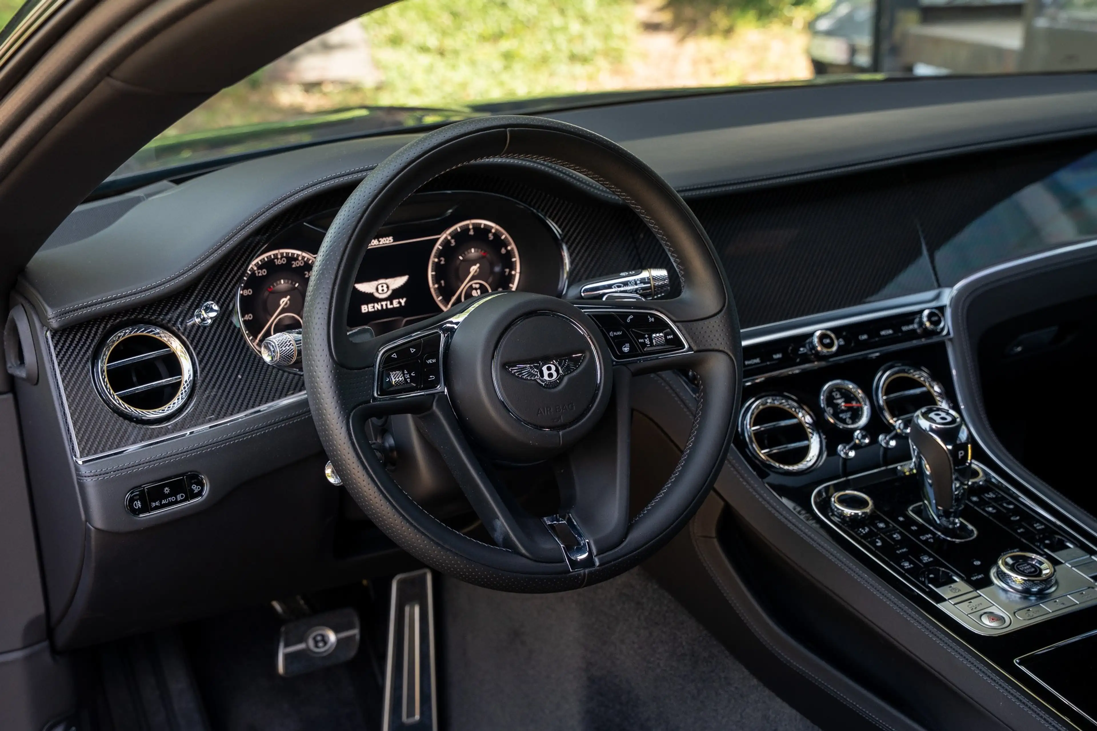 Bentley Continental Continental GT 4.0 V8 Coupe / 1 Owner — photo 10
