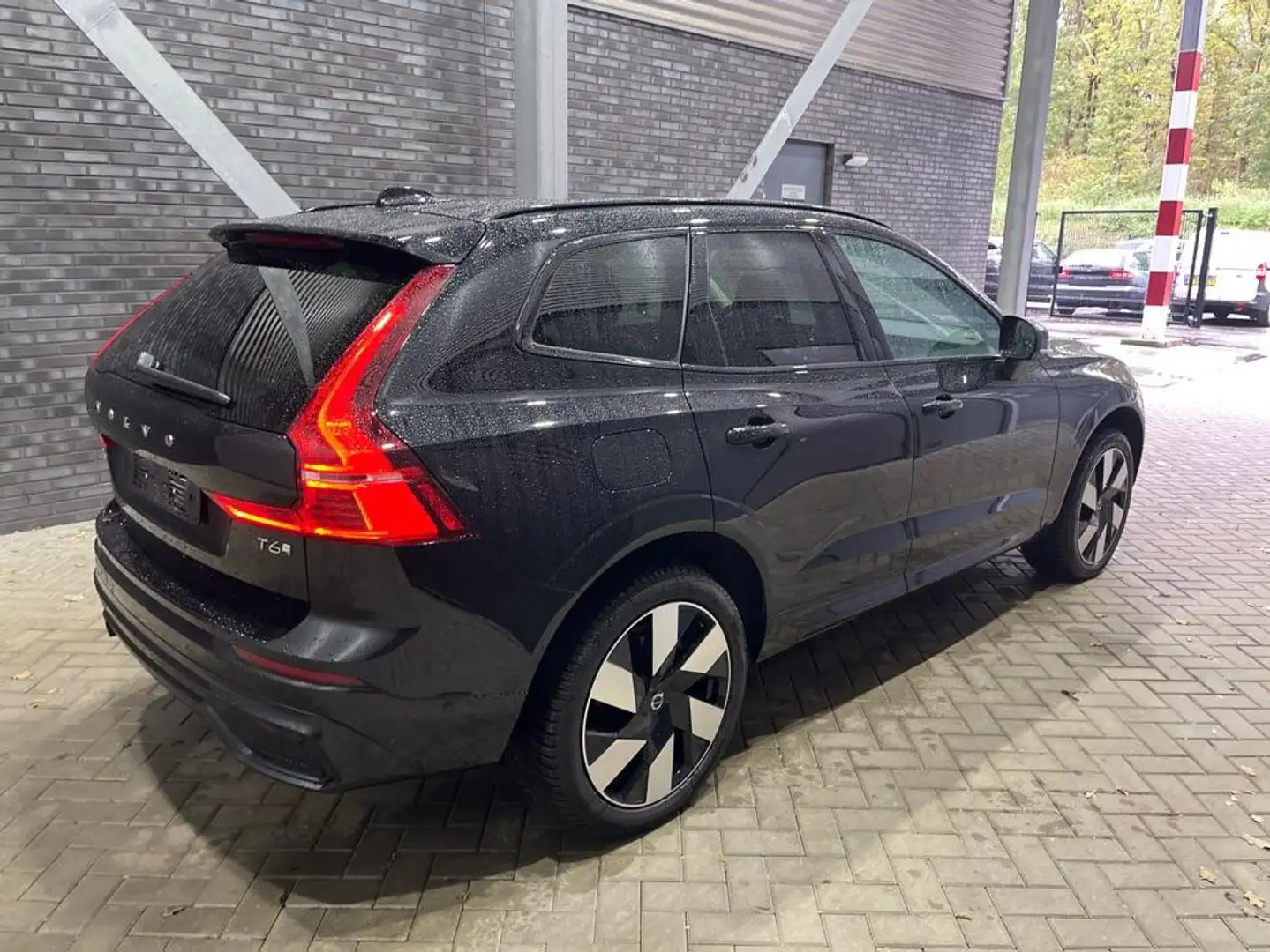 Volvo XC60 T6 Plug-in hybrid Ultra Dark | Luchtvering | Head- Noir - 2