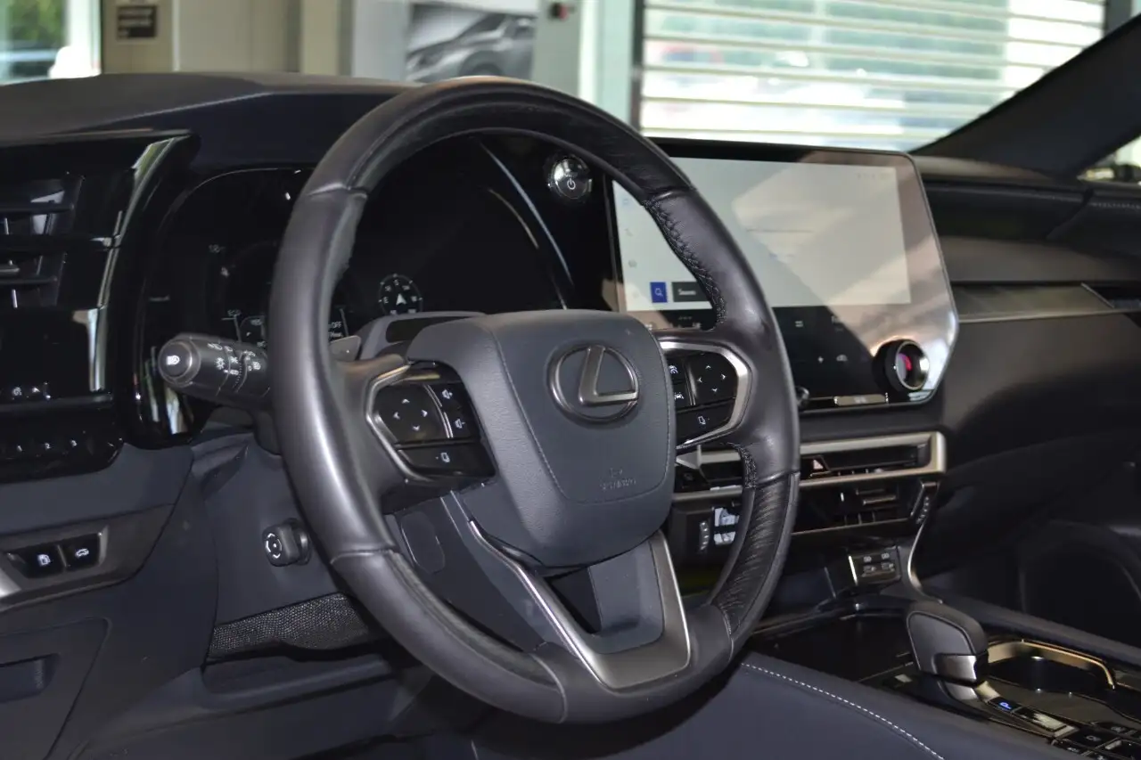 Lexus RX photo Lexus RX