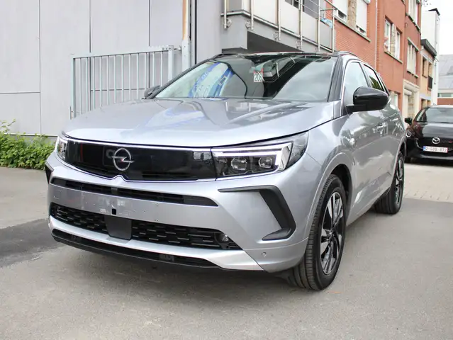 Opel Grandland X 1.2i Turbo+BOÎTE AUTO+CAMERA // 19.000 Kilométres //