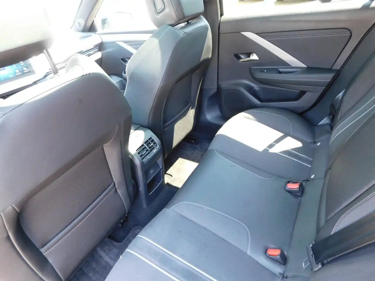 Opel Astra L Sports Tourer GS Automatik Panodach, миниатюра 13