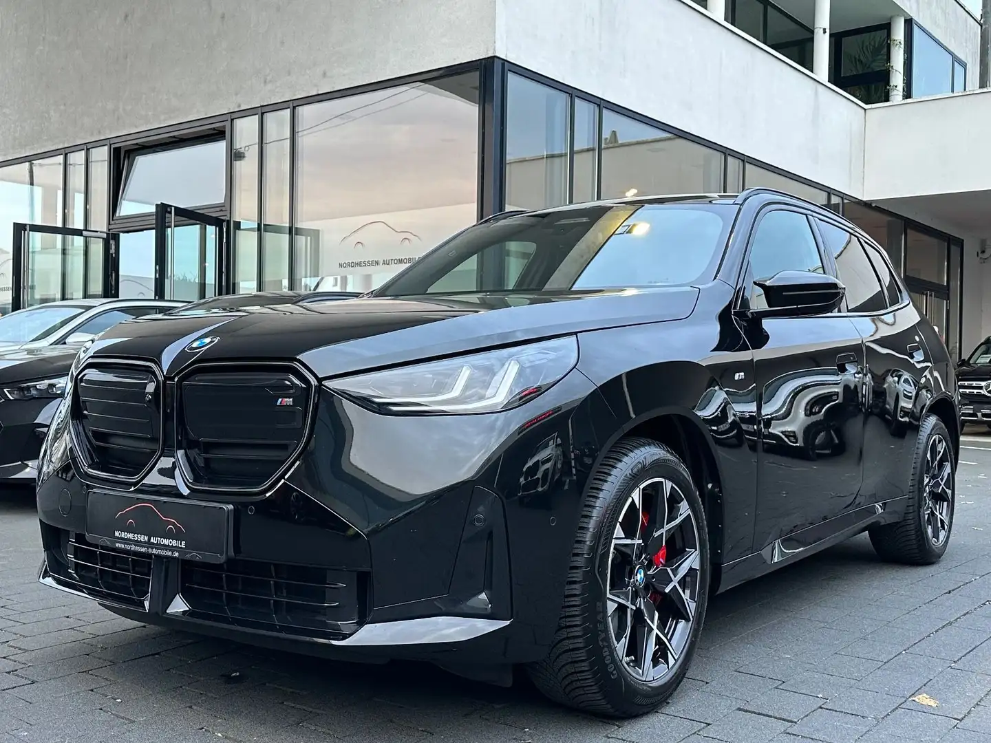 BMW X3 M50 xDrive | Standheizung | Panorama | AHK Noir - 1