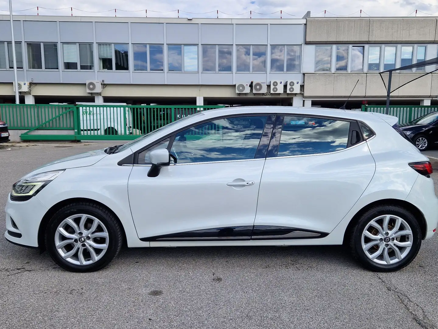 Renault Clio Clio Intens Energy dCi 90 EDC Weiß - 2