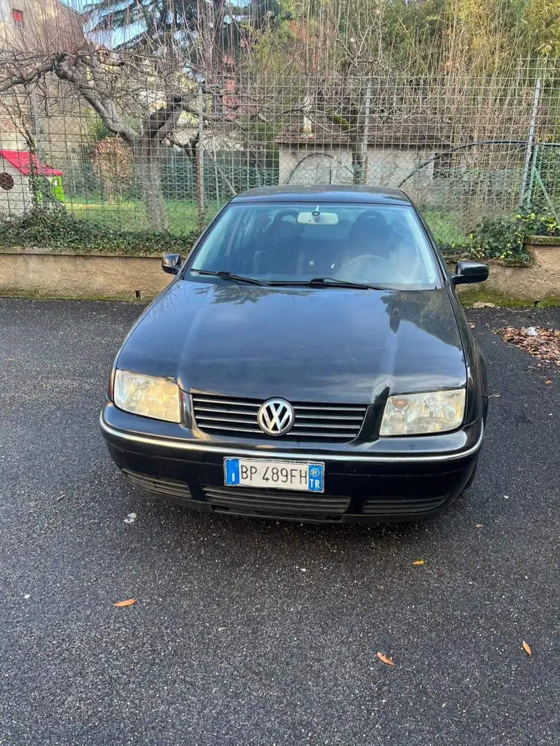 Volkswagen Bora 1.9 TDI Comfortline - 1