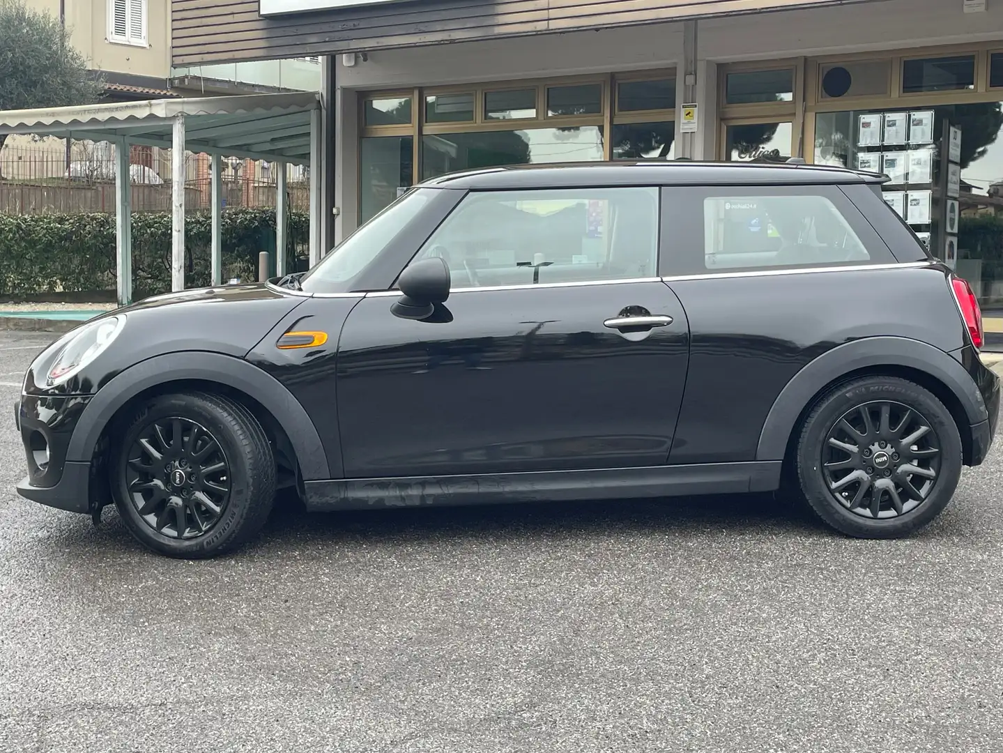 MINI One *GARANZIA* Schwarz - 2