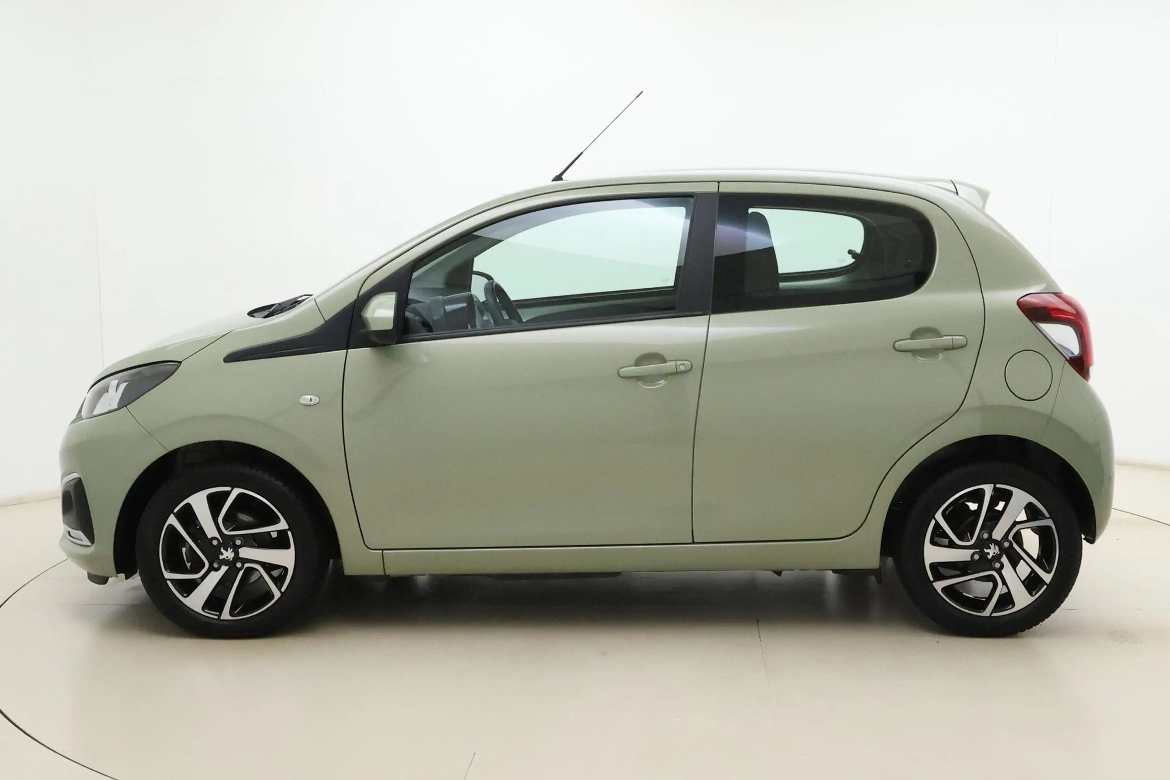Peugeot 108 1.0 e-VTi Allure | Airco | Bluetooth | Unieke Kleu — photo 2