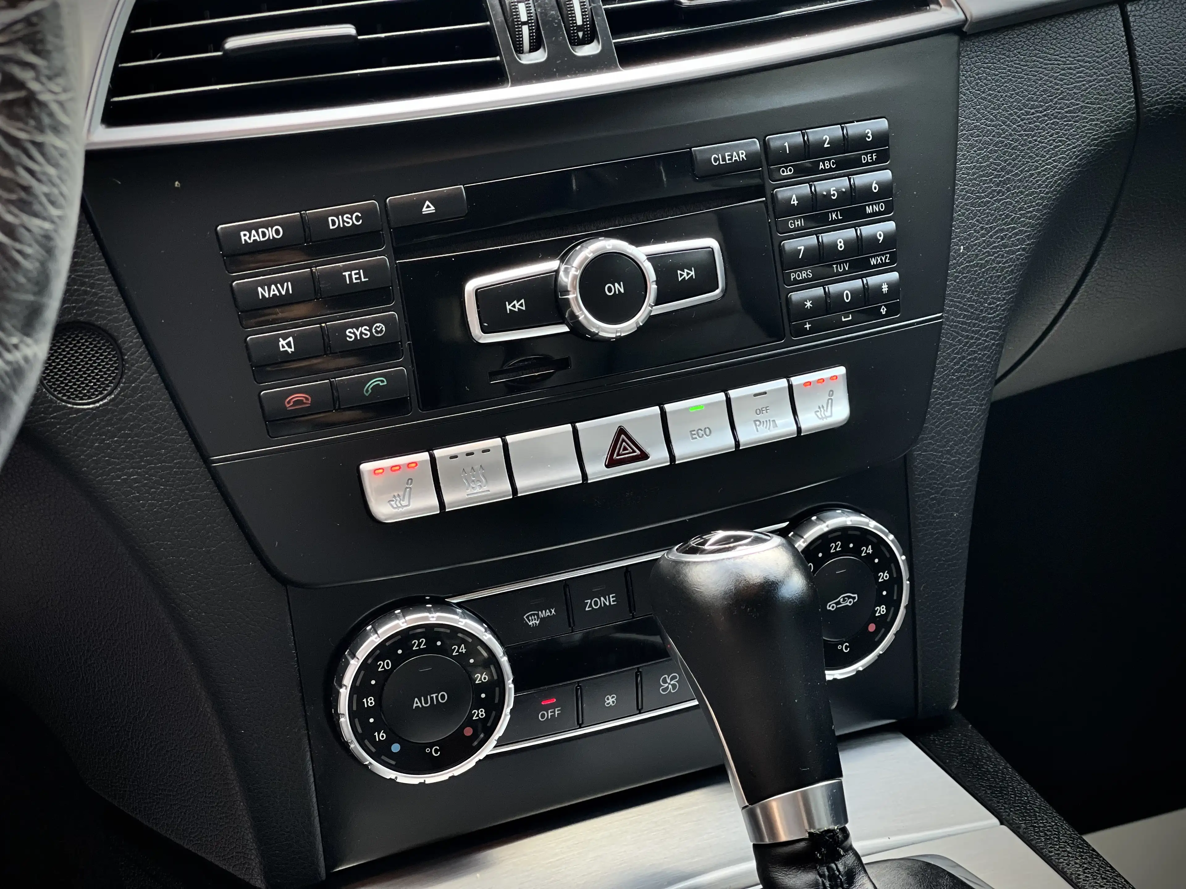 Mercedes-Benz C 250 CGI BlueEfficiency*XENON*SHZ*PDC*1.HAND*NAVI* — photo 15