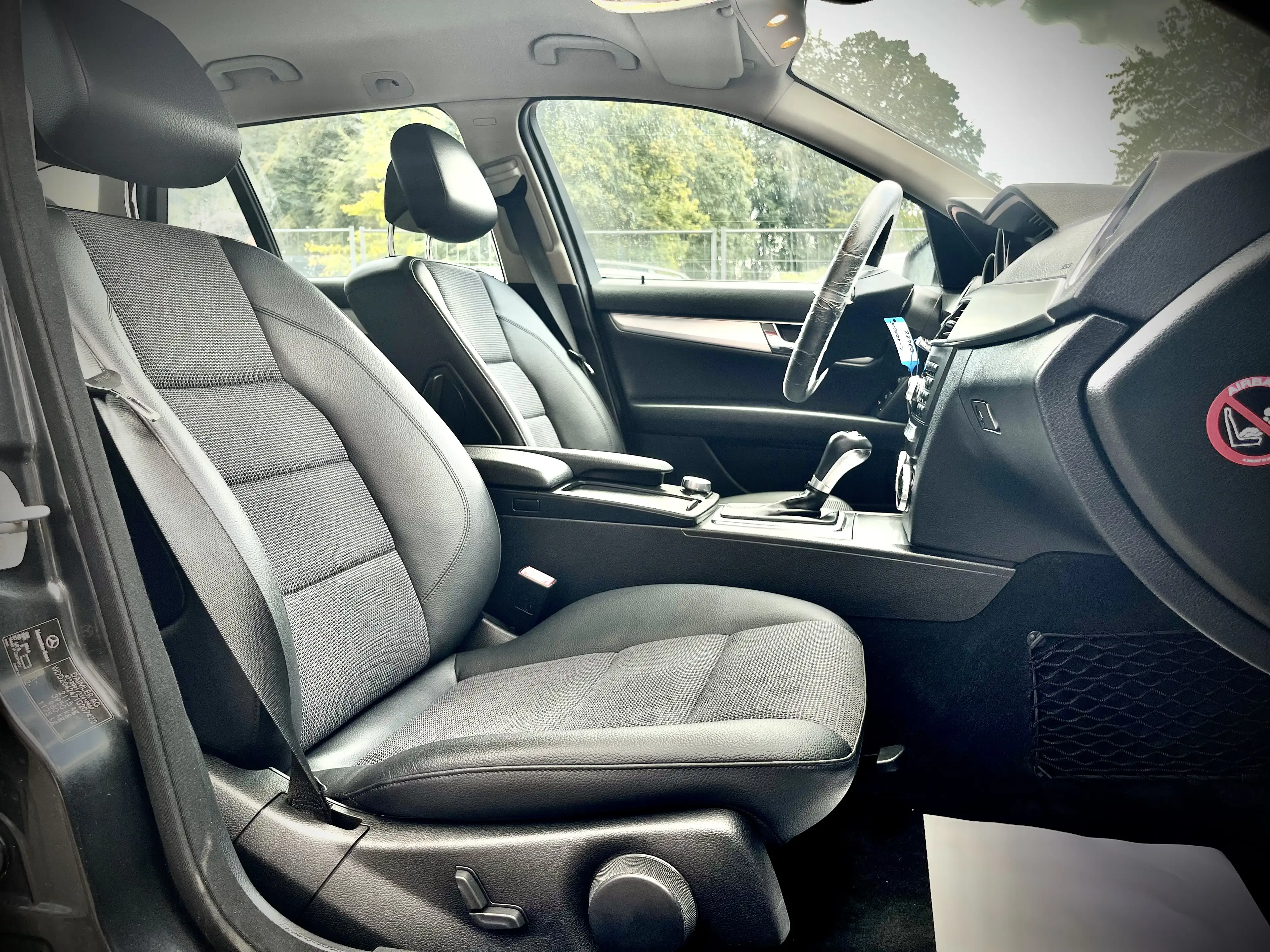 Mercedes-Benz C 250 CGI BlueEfficiency*XENON*SHZ*PDC*1.HAND*NAVI* — photo 7