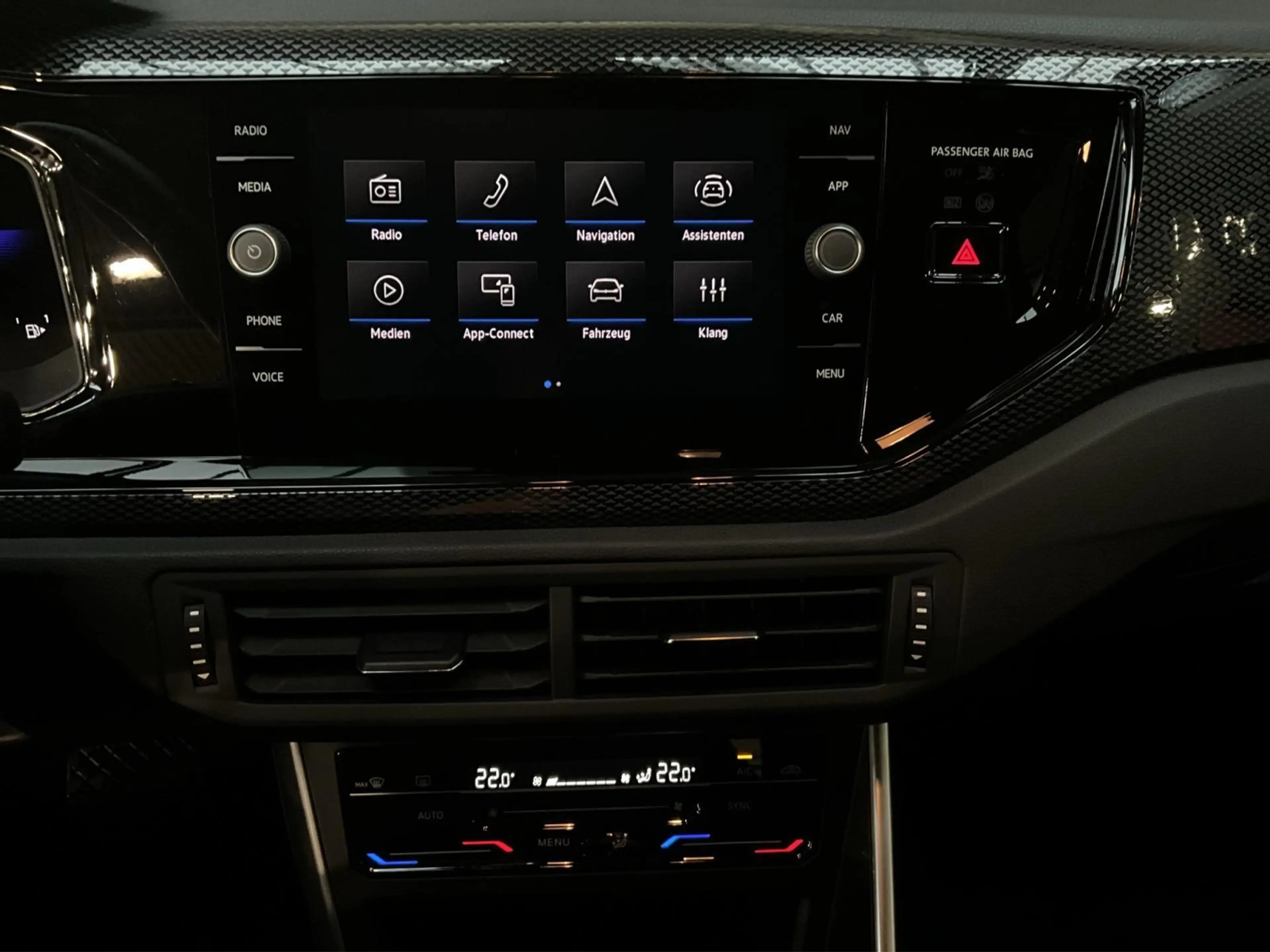 Volkswagen Polo Life+DSG+Park&Comfort+IQ-Drive+Light-Ass. — photo 13
