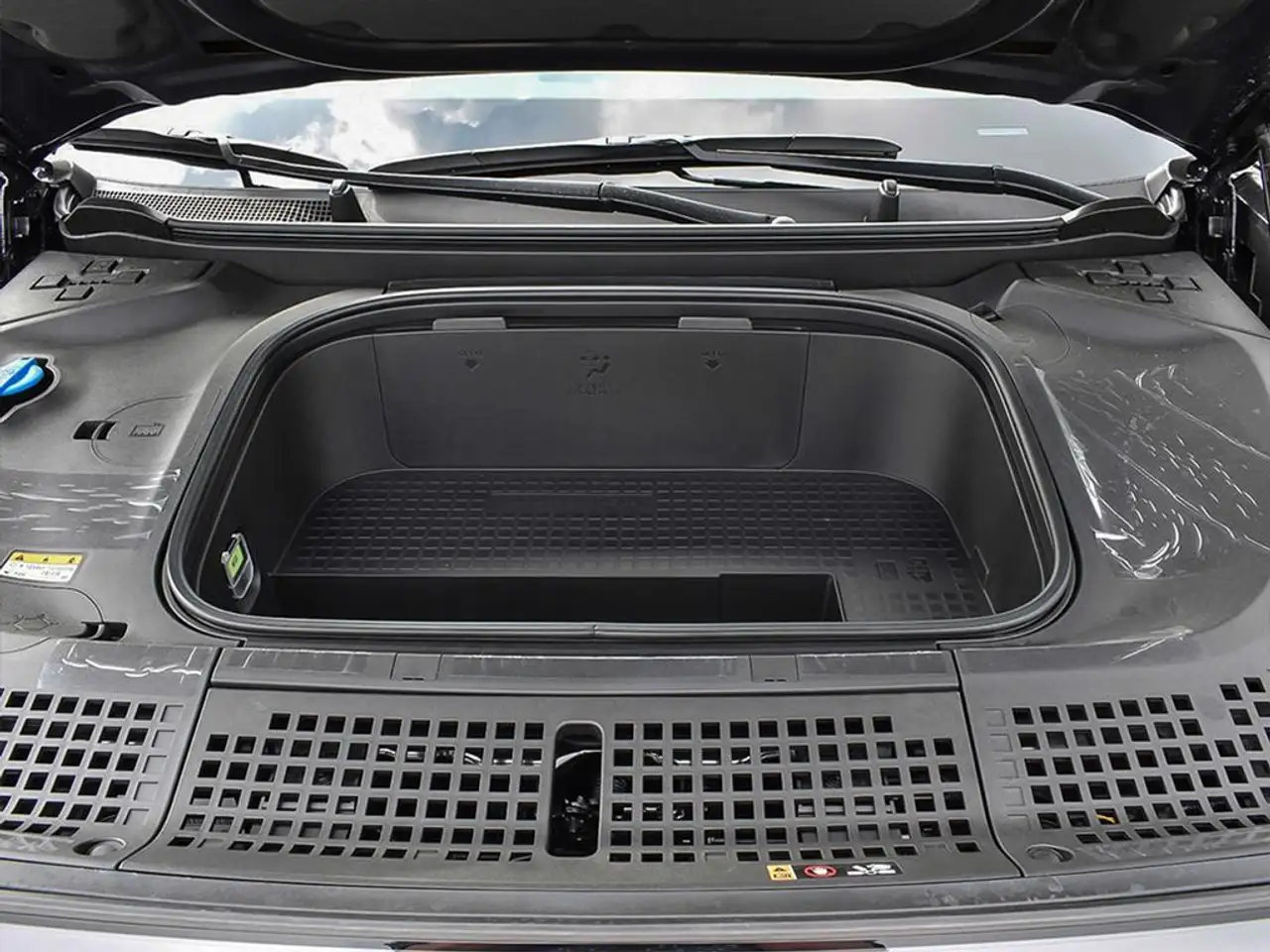 Hyundai IONIQ 9 photo Hyundai IONIQ 9