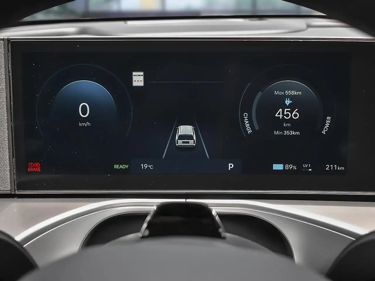 Hyundai IONIQ 9 photo Hyundai IONIQ 9
