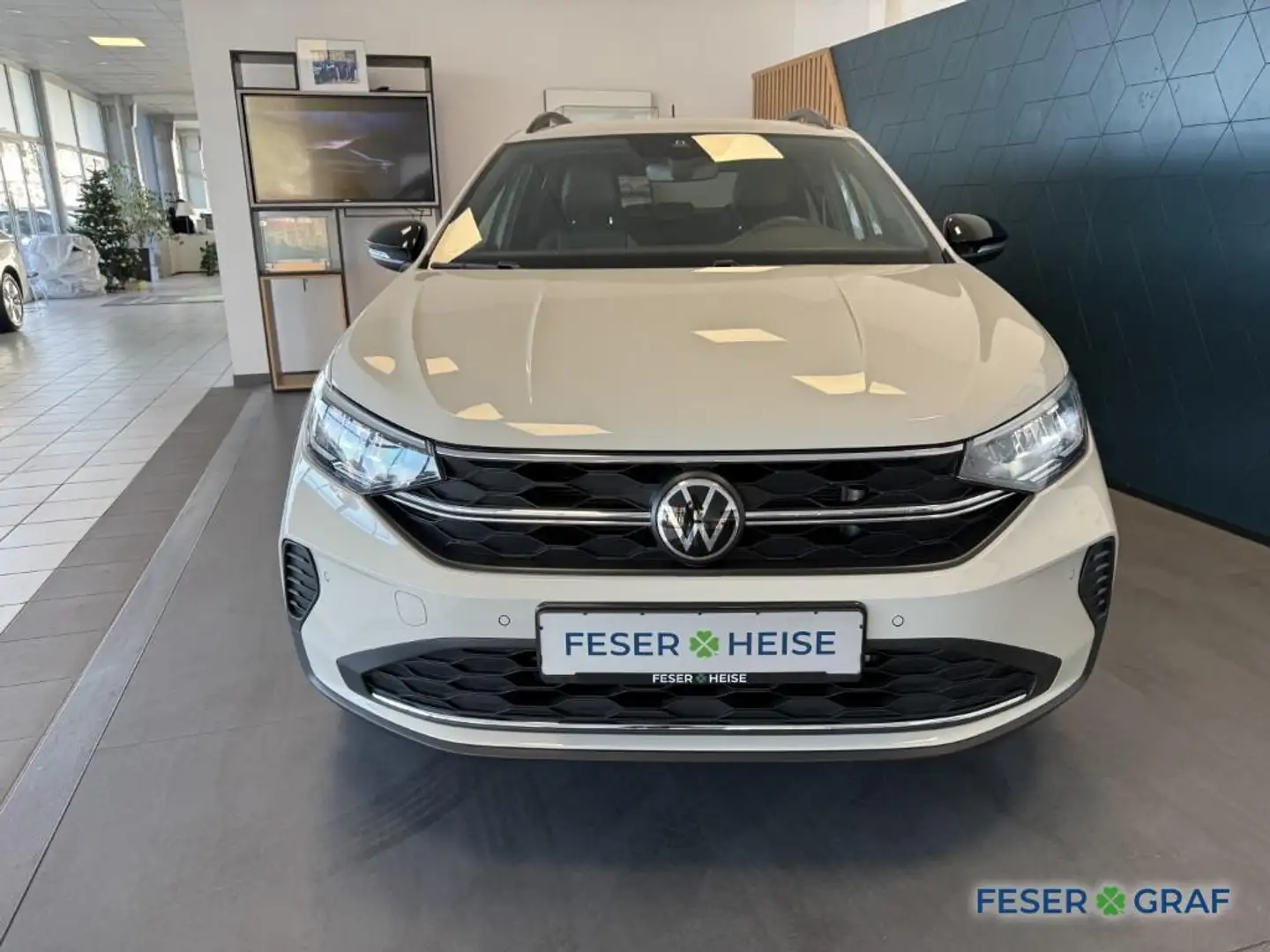 Volkswagen Taigo Life 1,0 l TSI DSG/LED/Rear View/ISOFIX Grau - 2