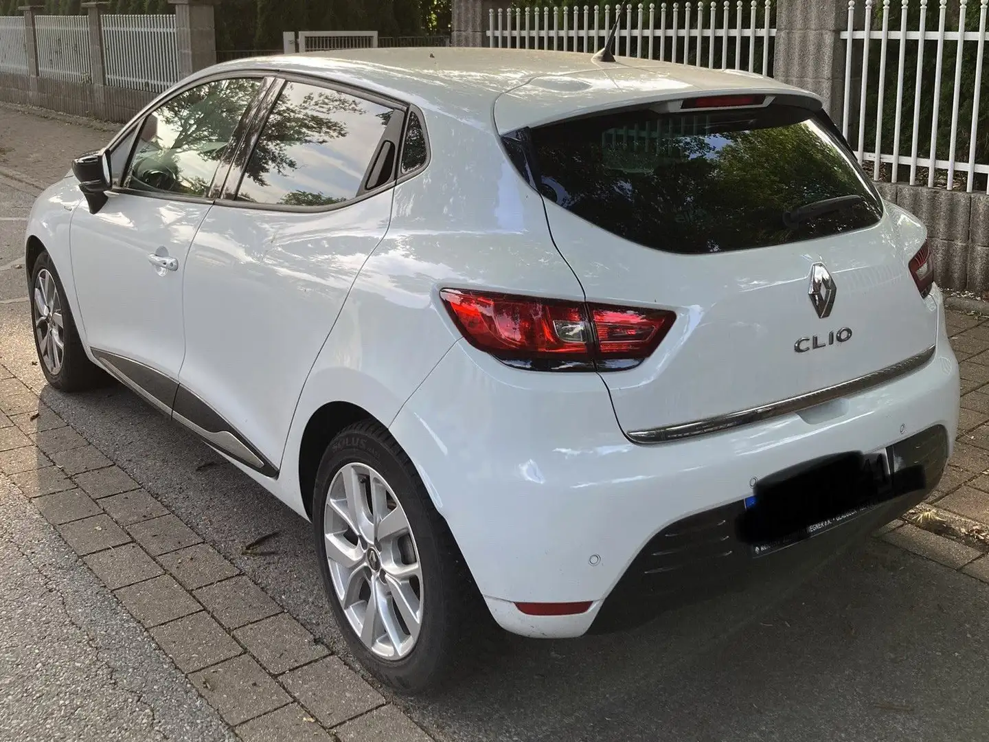 Renault Clio Clio (Energy) TCe 75 Start Weiß - 2
