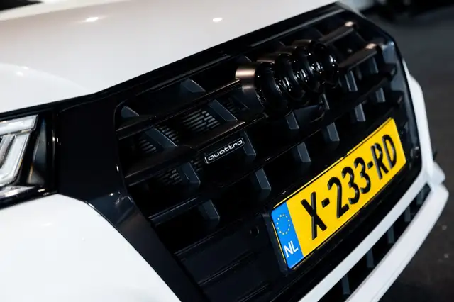Audi Q5 view 21