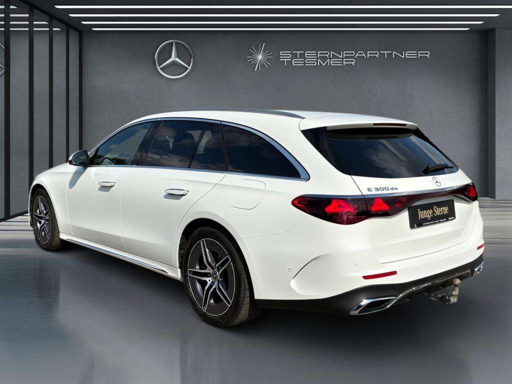 Mercedes-Benz E 300