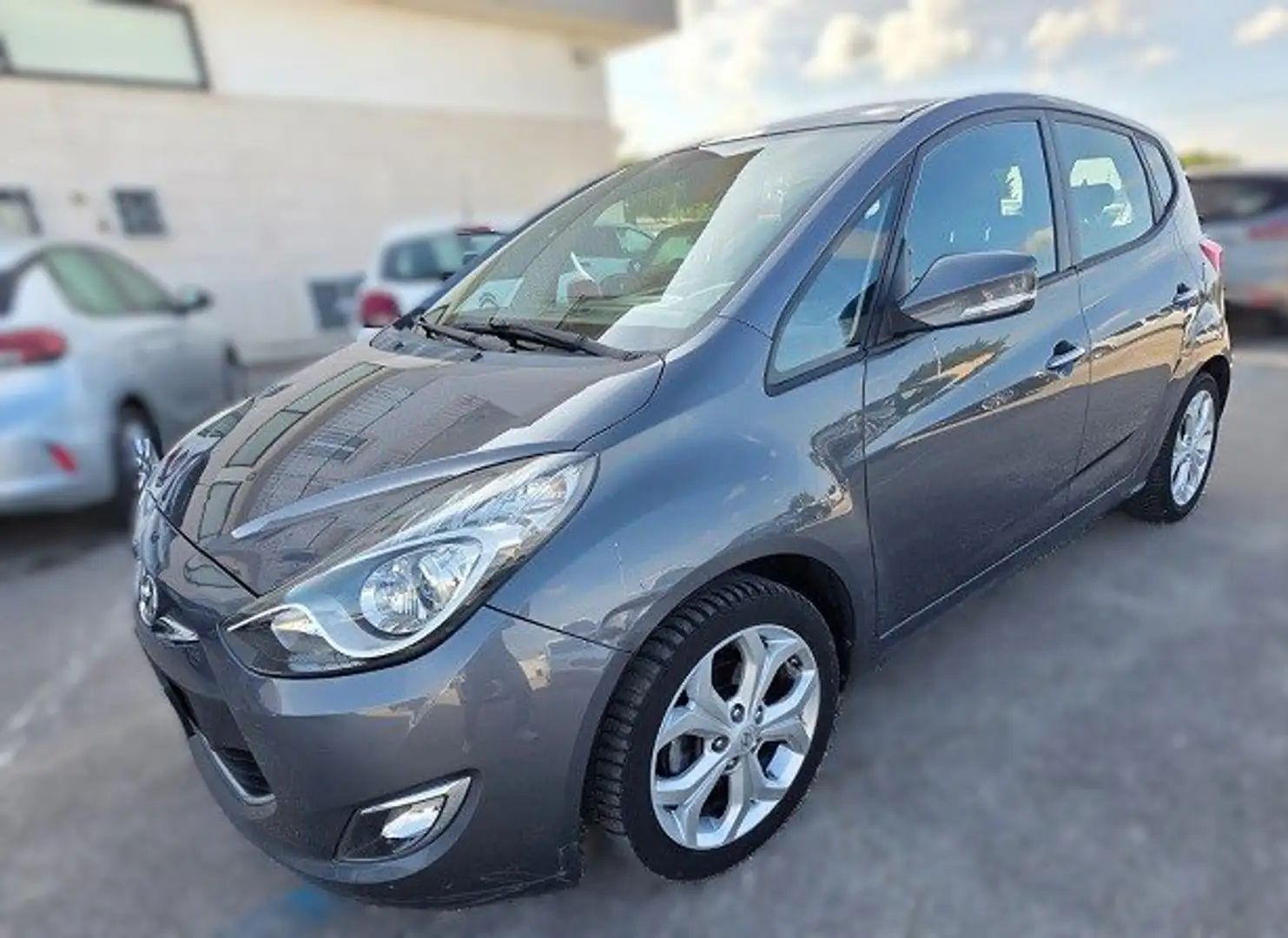 Hyundai iX20 1.4 crdi Style 90cv Grigio - 2