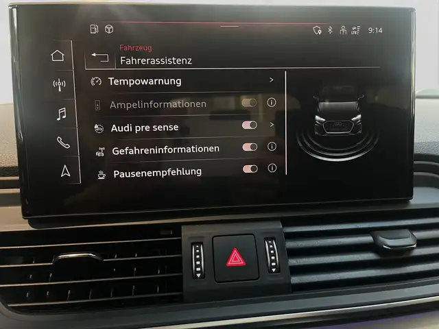 Audi Q5 view 14