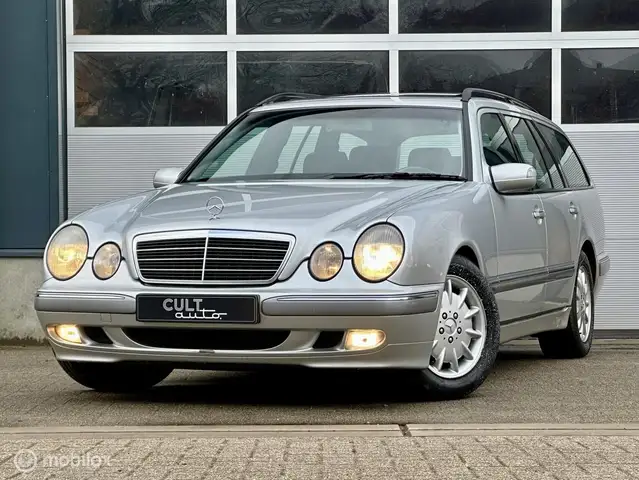 Mercedes-Benz E 200 Combi K. Elegance