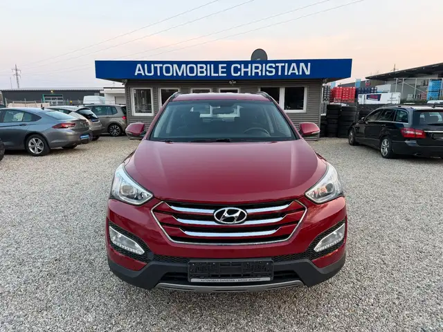 Hyundai SANTA FE