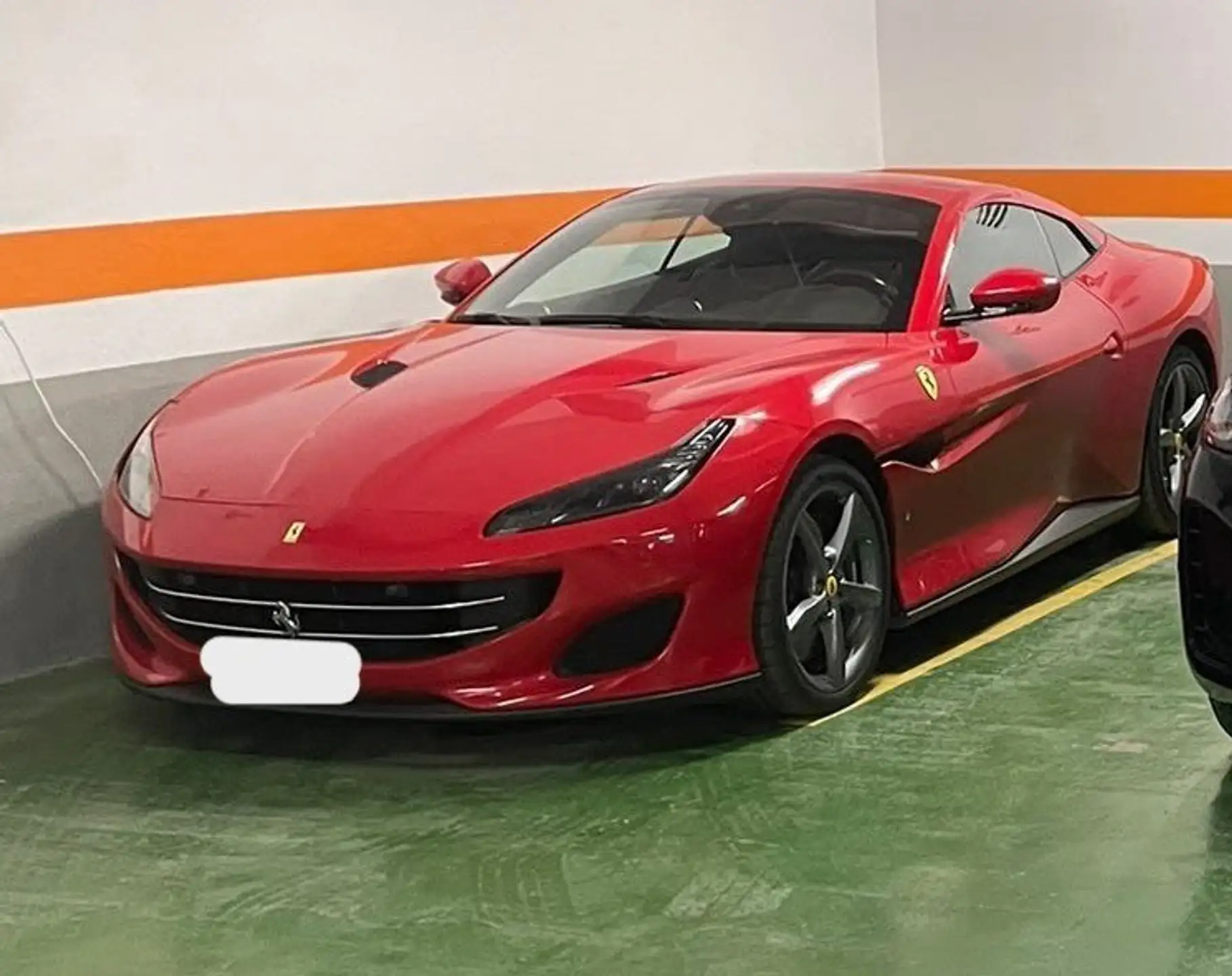 페라리 포르토피노 2019 빨강 사진 3