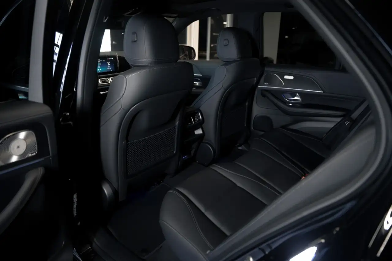 Mercedes-Benz GLE снимка Mercedes-Benz GLE