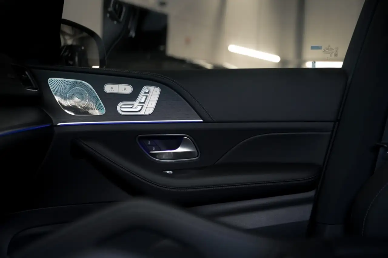 Mercedes-Benz GLE снимка Mercedes-Benz GLE