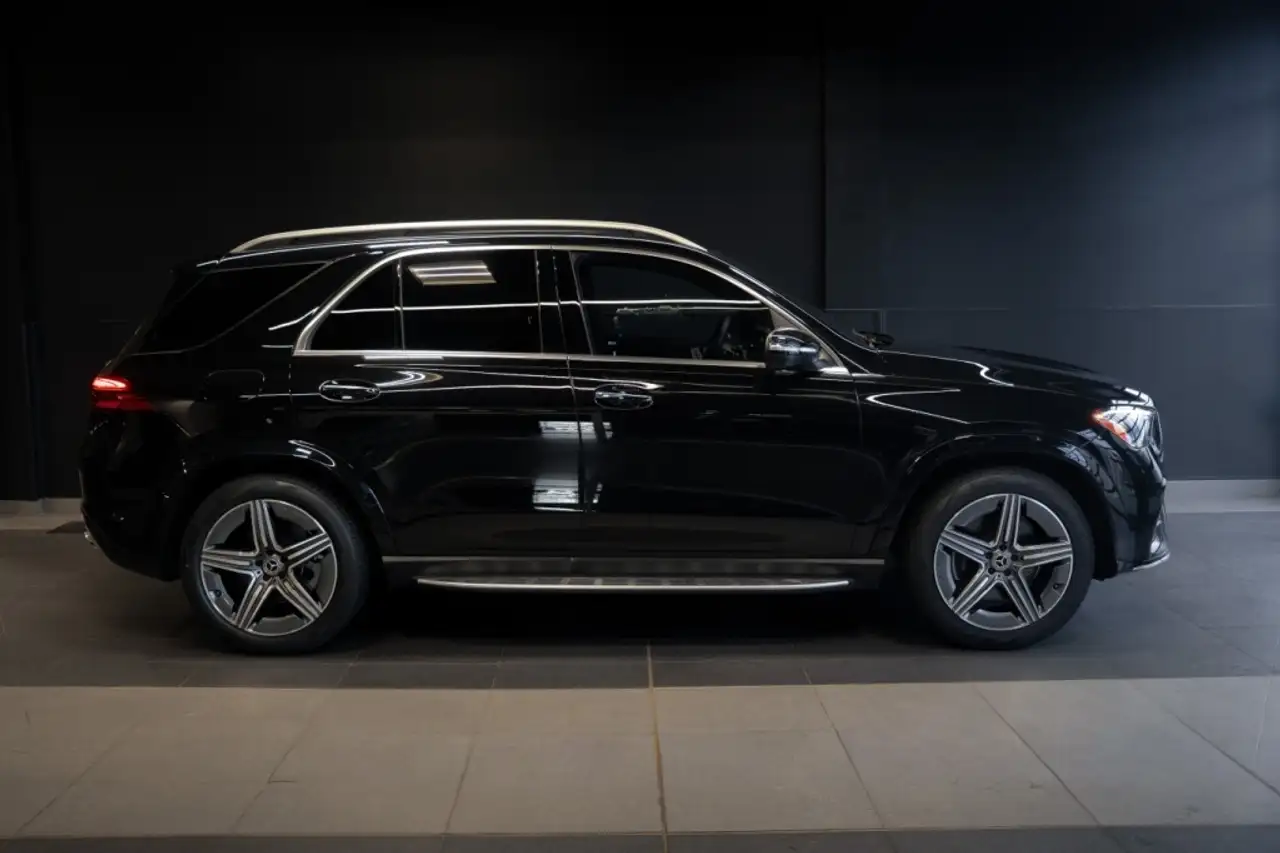Mercedes-Benz GLE снимка Mercedes-Benz GLE
