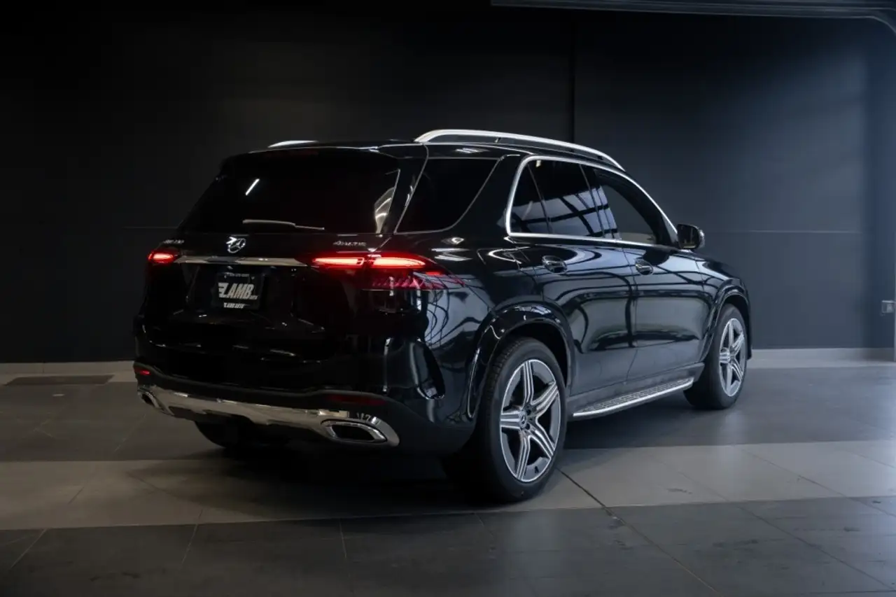 Mercedes-Benz GLE снимка Mercedes-Benz GLE