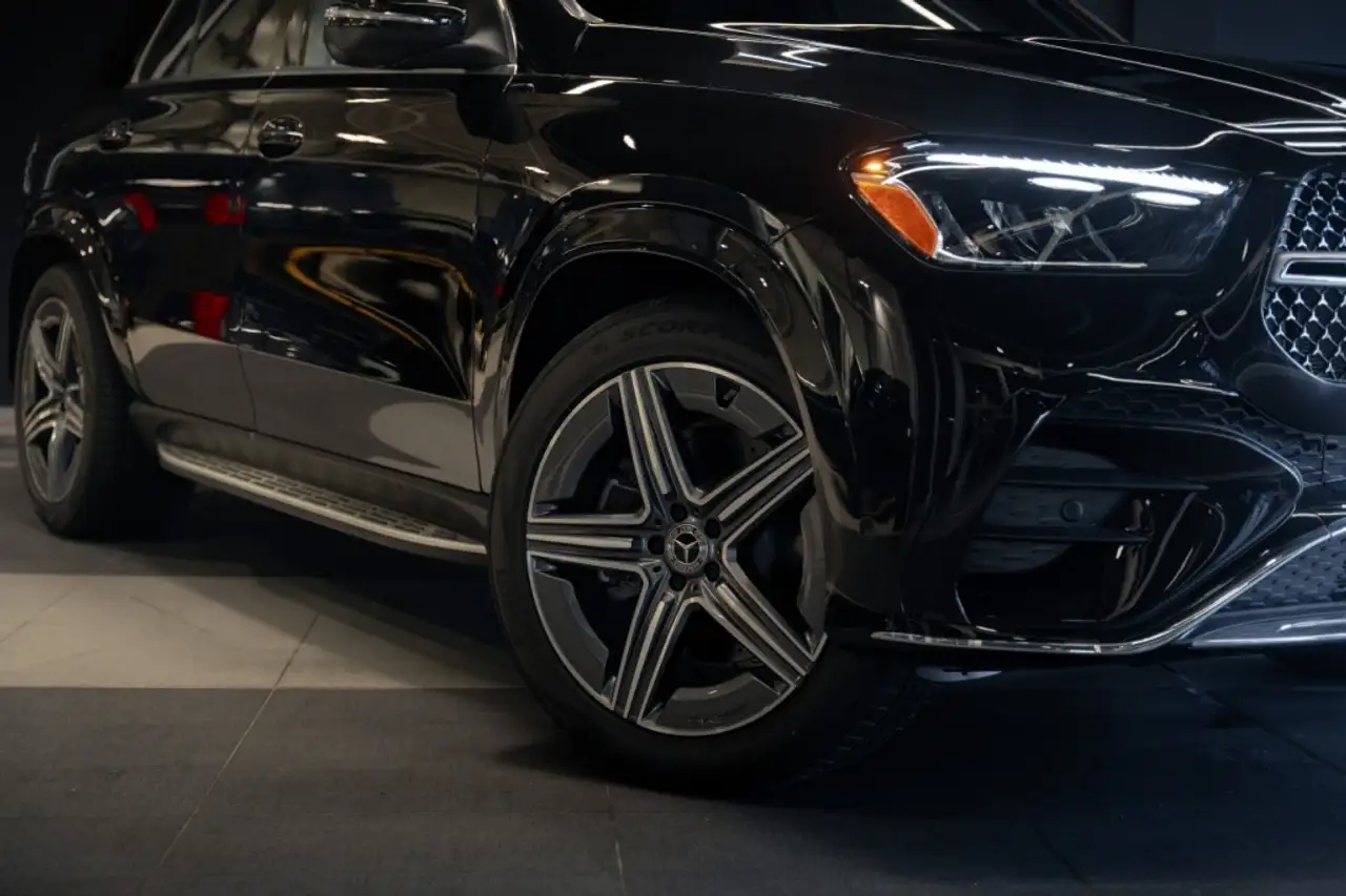 Mercedes-Benz GLE снимка Mercedes-Benz GLE