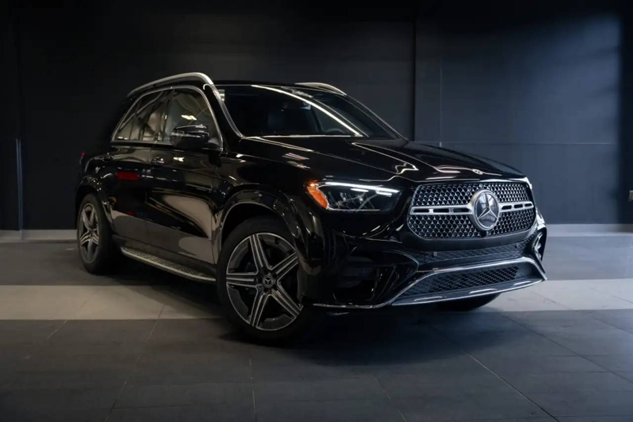 Mercedes-Benz GLE снимка Mercedes-Benz GLE