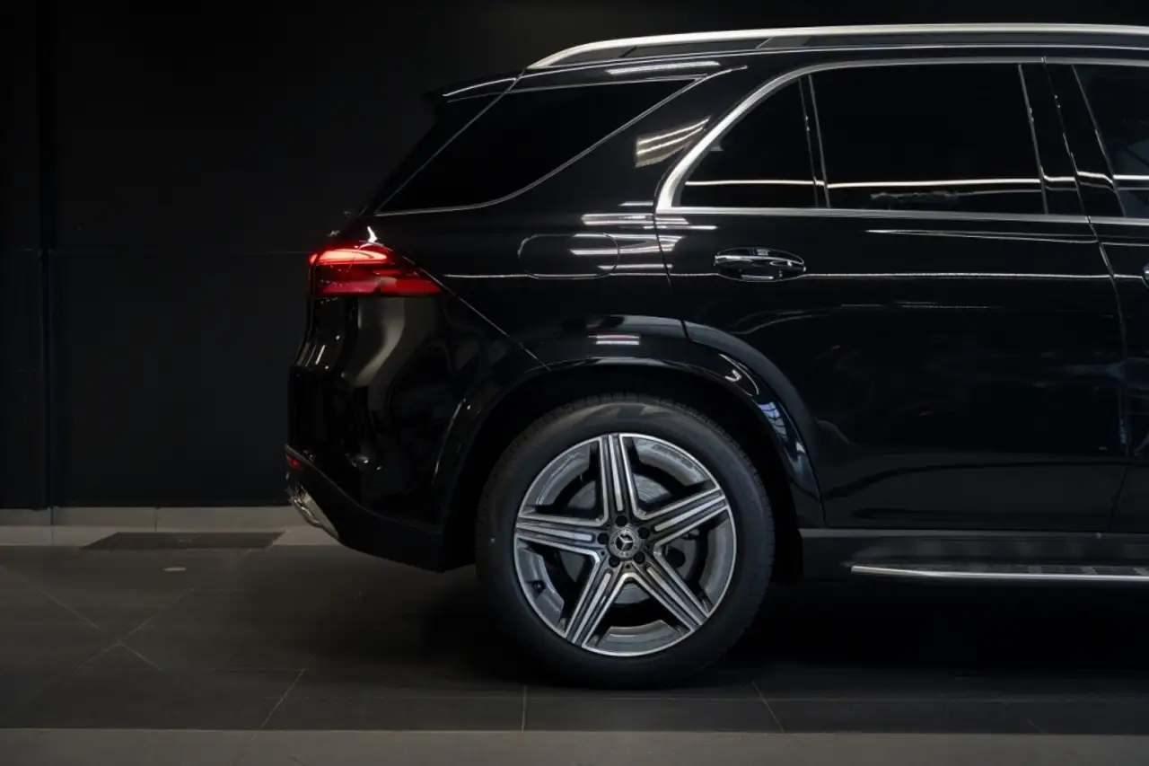 Mercedes-Benz GLE снимка Mercedes-Benz GLE