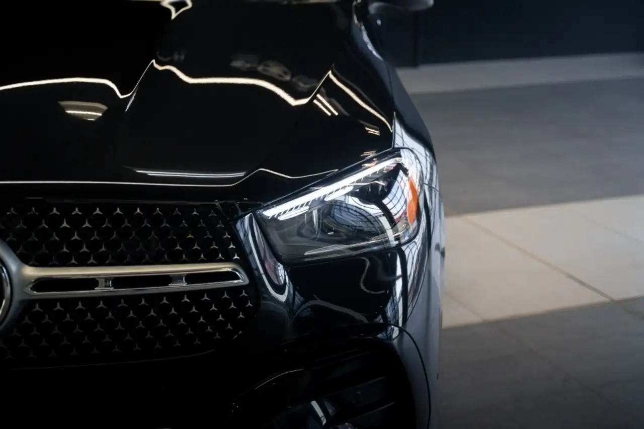 Mercedes-Benz GLE снимка Mercedes-Benz GLE
